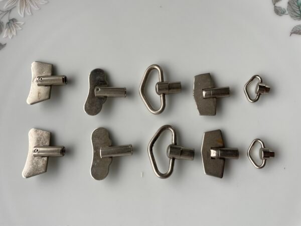 Assortment of 10 Vintage Alarm Clock Keys – 5 Variations - Image 3
