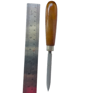 Solid Scraper with Wooden Handle – 11cm Handle, 9cm Blade – Precision Tool for Clockmakers