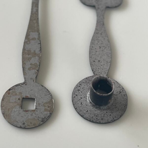 Mechanical Replacement Clock Hands–Spade Style–3-1/2" Minute Hand with Square Hole - Image 3