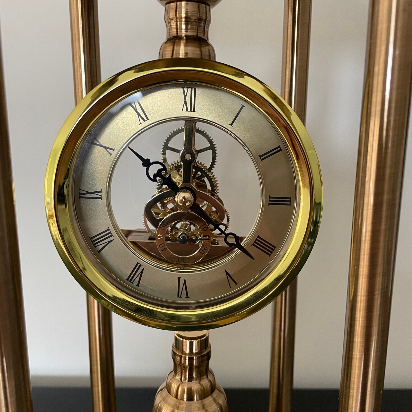 Vintage-Style Skeletal Table Clock – Quiet Quartz, Decorative Retro Design - Image 5