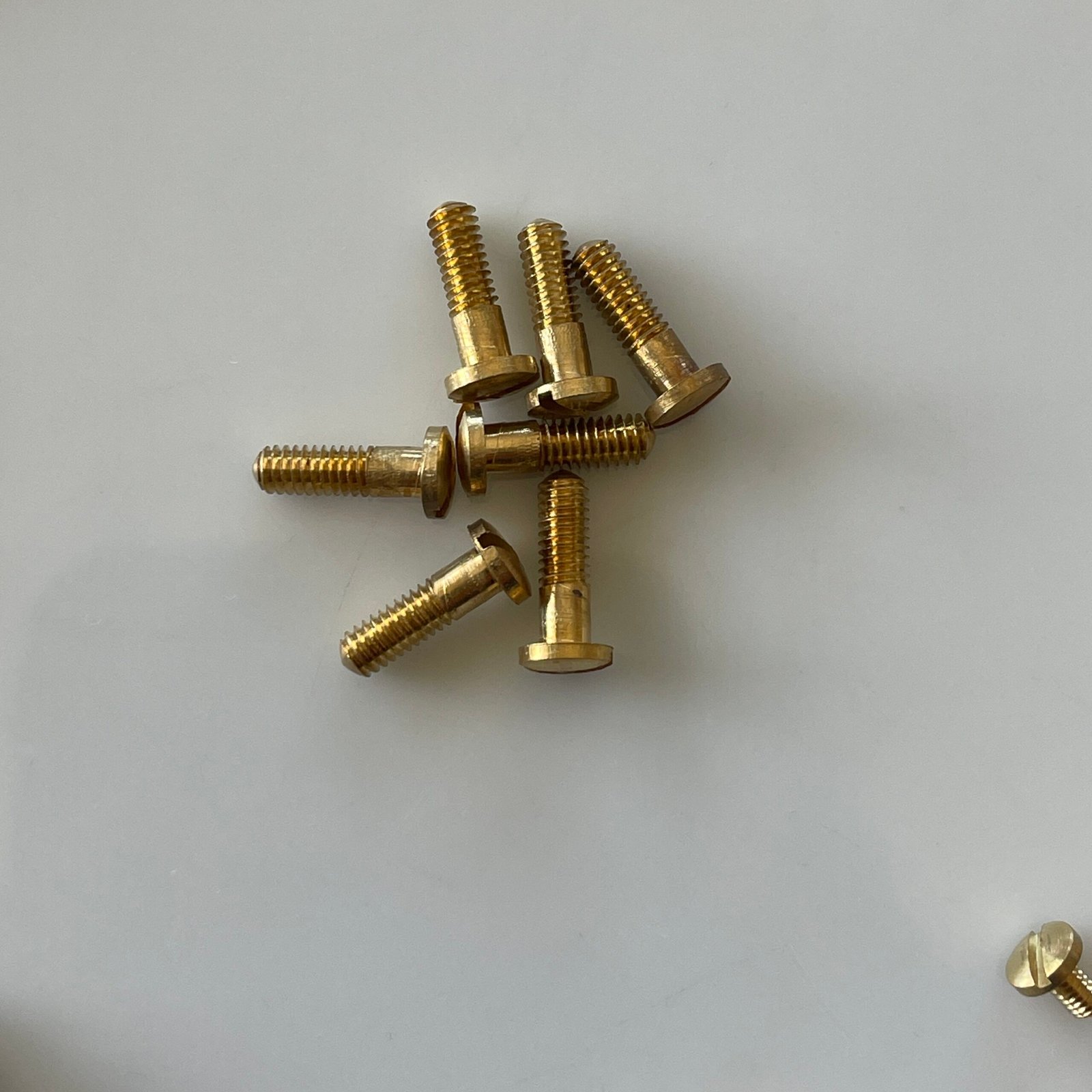 Hard-to-Find Assortment of 50 Brass Screws for Mechanical Clock Movements - Image 3