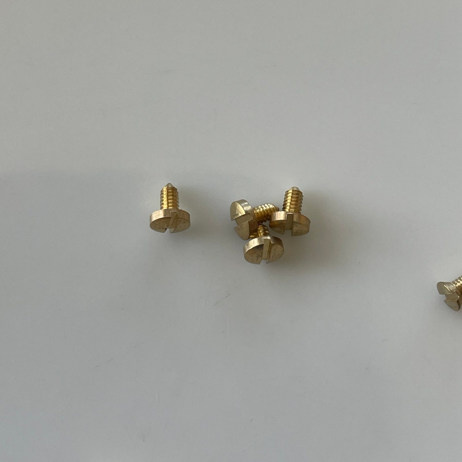 Hard-to-Find Assortment of 50 Brass Screws for Mechanical Clock Movements - Image 4